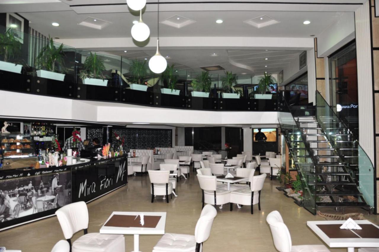 Val Fleuri Apartment With Balcony, Casablanca Zewnętrze zdjęcie