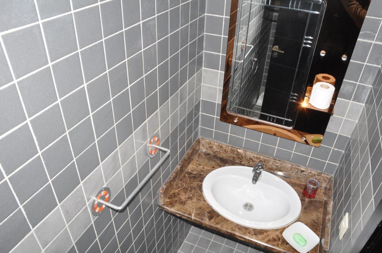 Val Fleuri Apartment With Balcony, Casablanca Zewnętrze zdjęcie
